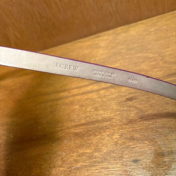 J. Crew Fuchsia Bright Purple Patent Leather Skinny Belt size Medium - Picture 5 of 7